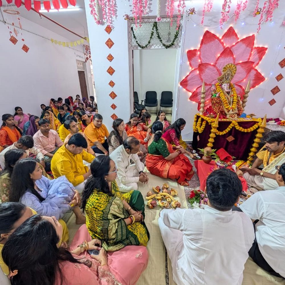गणेश चतुर्थी पर उत्सव:मेडिकल कॉलेज नर्सिंग में गणेश चतुर्थी की धूम, पूजा-हवन के बाद सांस्कृतिक कार्यक्रम