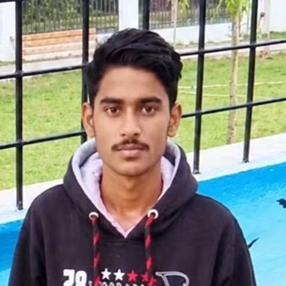 औरंगाबाद में बिजली करंट से युवक की मौत:ग्राइंडर मशीन चलाते समय करंट की चपेट में आया, पोस्टमार्टम के बाद परिजनों को सौंपा गया शव