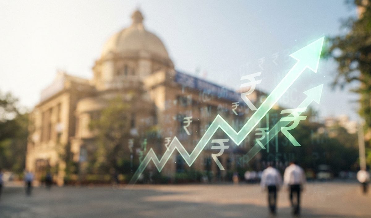 Fitch Ratings ने भारत का GDP वृद्धि अनुमान बढ़ाकर 6.9 प्रतिशत किया