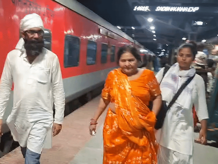 नेपाल की तबाही में 3 दिन तक भूखे-प्यासे भटकी महिला:रक्सौल के मैत्री पुल पहुंचने पर SSB ने संभाला, आधार कार्ड-भारतीय सिम से घर तक पहुंची