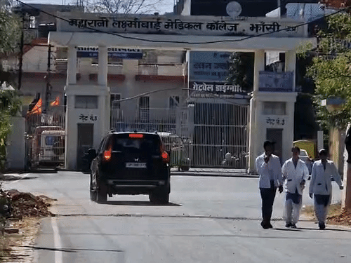 झांसी में स्वाइन फ्लू का पहला केस मिला:बुंदेलखंड यूनिवर्सिटी का छात्र पॉजिटिव हुआ, 4 दिन से बुखार आ रहा था