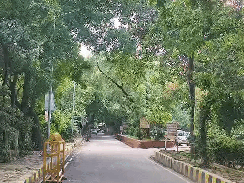 गाजियाबाद में मौसम साफ, उमस भरी गर्मी से राहत:20 सितंबर से तापमान में आएगी गिरावट, आज तापमान 32 डिग्री सेल्सियस