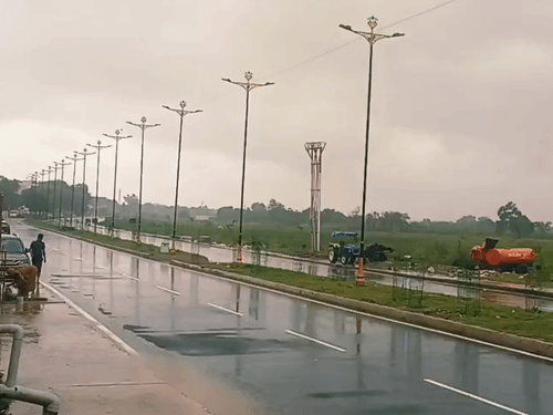 अयोध्या में धूप निकली तो लोग खुश हो उठे:आंधी-बारिश में पेड़ गिरने और नदी में डूबने से पांच मौतें,फसल धराशाई