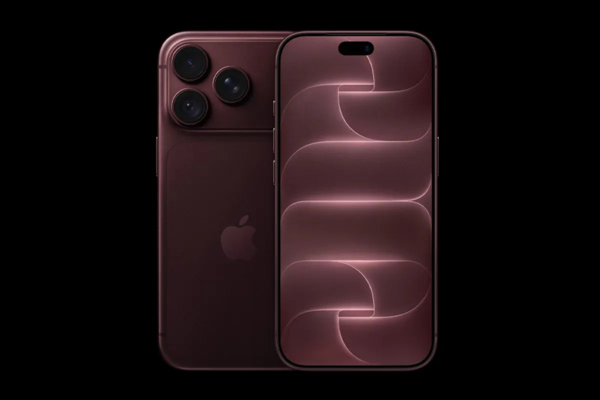 Apple ने लॉन्च किए iPhone 18 Pro और Pro Max, 45 घंटे तक का बैटरी बैकअप, जानें कीमत से फीचर्स तक हर एक डिटेल