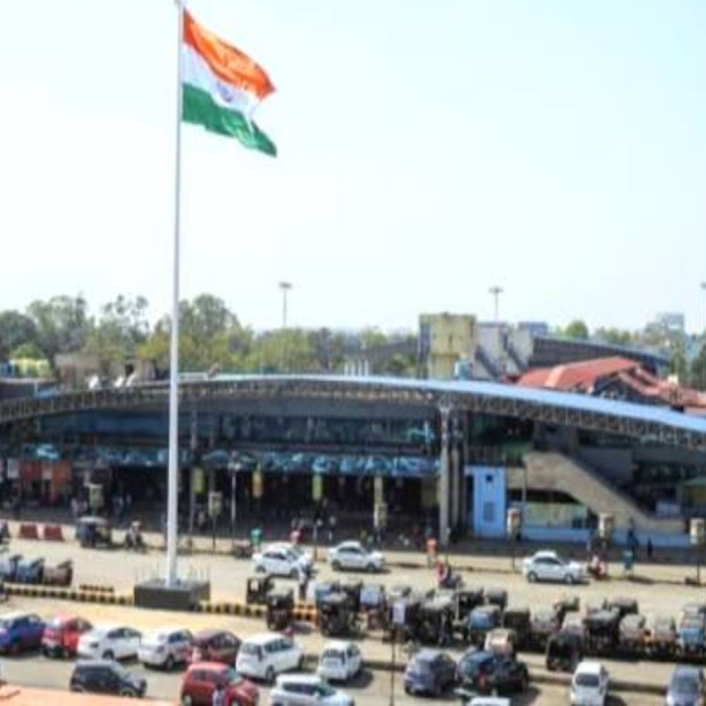 रायपुर स्टेशन पर आरक्षण केंद्र की दोपहिया पार्किंग होगी शिफ्ट:एक्सप्रेस-वे के पास मिलेगी दोपहिया-चारपहिया की पार्किंग, गुढ़ियारी और गेट नंबर-1 के पास भी रहेगी पार्किंग