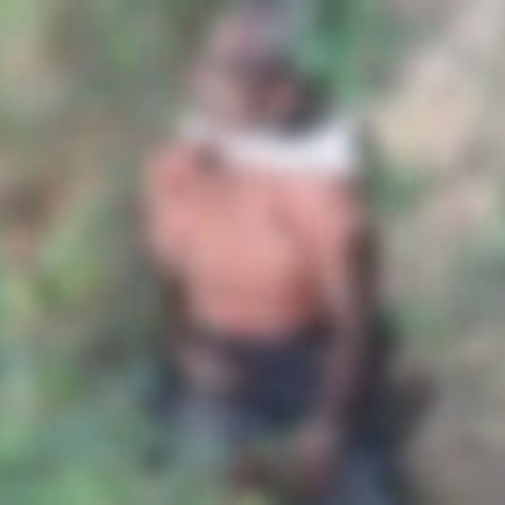 बुलंदशहर में लापता अधेड़ का शव संदिग्ध हालत में मिला:गले में रूमाल कसा था, परिजनों ने जताई हत्या की आशंका