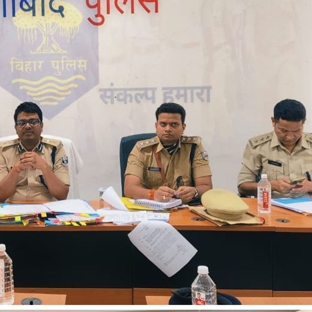 औरंगाबाद में अपराध नियंत्रण को लेकर एसपी सख्त:24 घंटे में FIR और 30 मिनट में घटनास्थल पहुंचेगी जांच टीम; शराब-चोरी पर विशेष अभियान