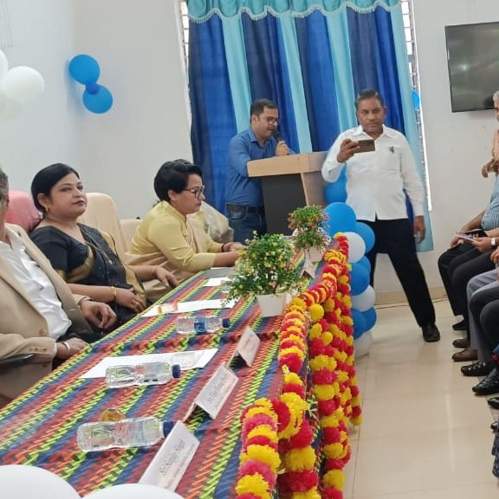 औरंगाबाद लोक अदालत में 2,594 मामलों का निपटारा:करीब 3 करोड़ का समझौता; 50 रुपए के विवाद से लेकर 10 साल पुराने भाई-भाई के केस सुलझे