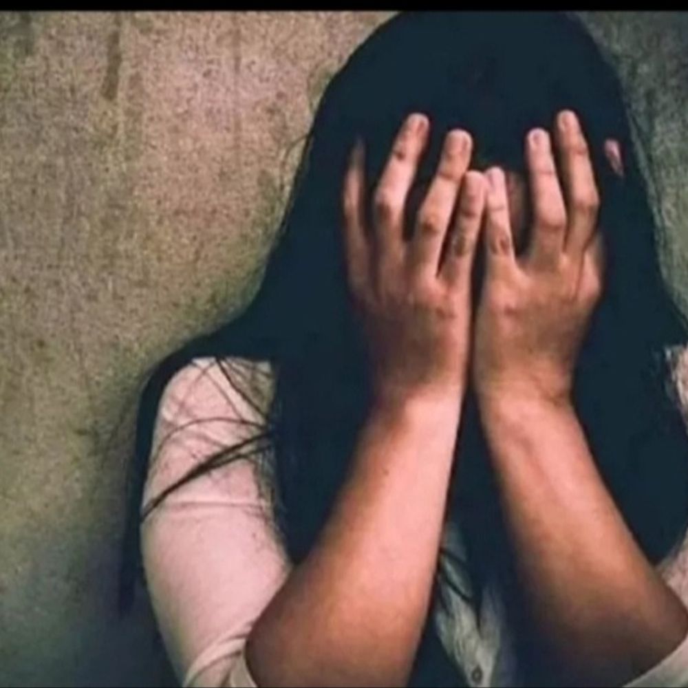 लखनऊ में नर्सिंग छात्रा से दोस्ती कर शारीरिक शोषण:युवक ने अविवाहित बताकर दोस्ती की, सच सामने आने पर अश्लील फोटो वायरल की