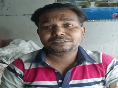 पति को पत्नी और जवान बेटे ने घर से निकाला:दर-दर भटकने को मजबूर हुआ पति; कहा-सब कुछ पत्नी के नाम करना मेरी सबसे बड़ी गलती थी