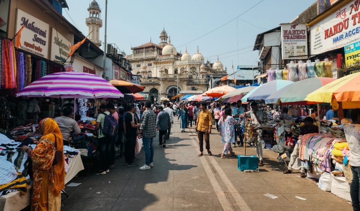 India का Trade Deficit अगस्त में घटकर 9.41 अरब डॉलर हुआ, Export में 25.41 प्रतिशत उछाल
