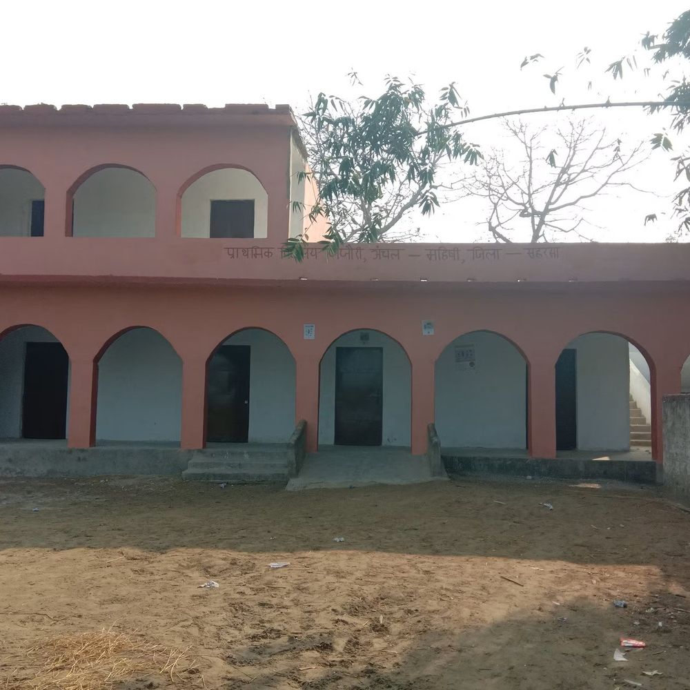MDM में छिपकली मिलने पर हेडमास्टर निलंबित:3 रसोइयों को हटाया, 25 बच्चे अस्पताल में भर्ती; 144 स्कूलों के भोजन के बिल में कटौती