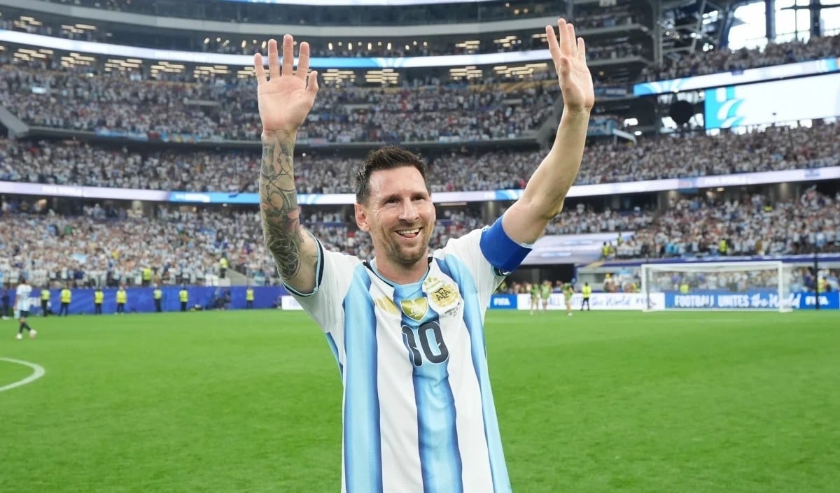 अर्जेंटीना में गूंजेगी तालियां, Lionel Messi के सम्मान में हर मैच के 10वें मिनट में रुकेगा Football Match