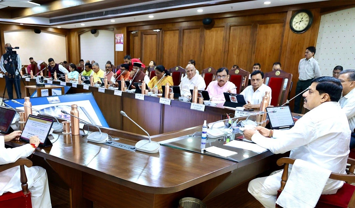 MP कैबिनेट ने इंफ्रास्ट्रक्चर, विकास और कल्याणकारी कार्यों के लिए 41,000 करोड़ रुपये से ज़्यादा की मंज़ूरी दी