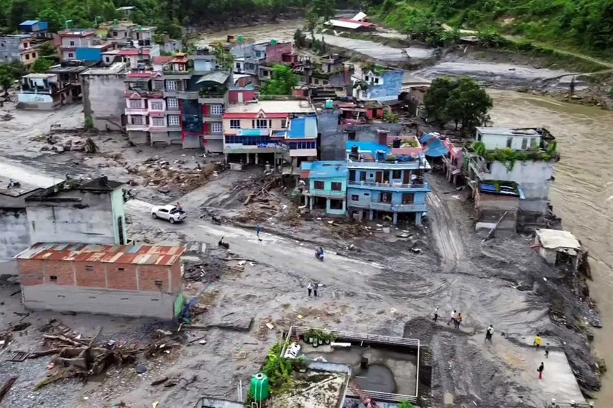 Nepal Rain Alert: भयंकर तबाही के बाद नेपाल में फिर बढ़ा खतरा! कई राज्यों में भारी बारिश का अलर्ट