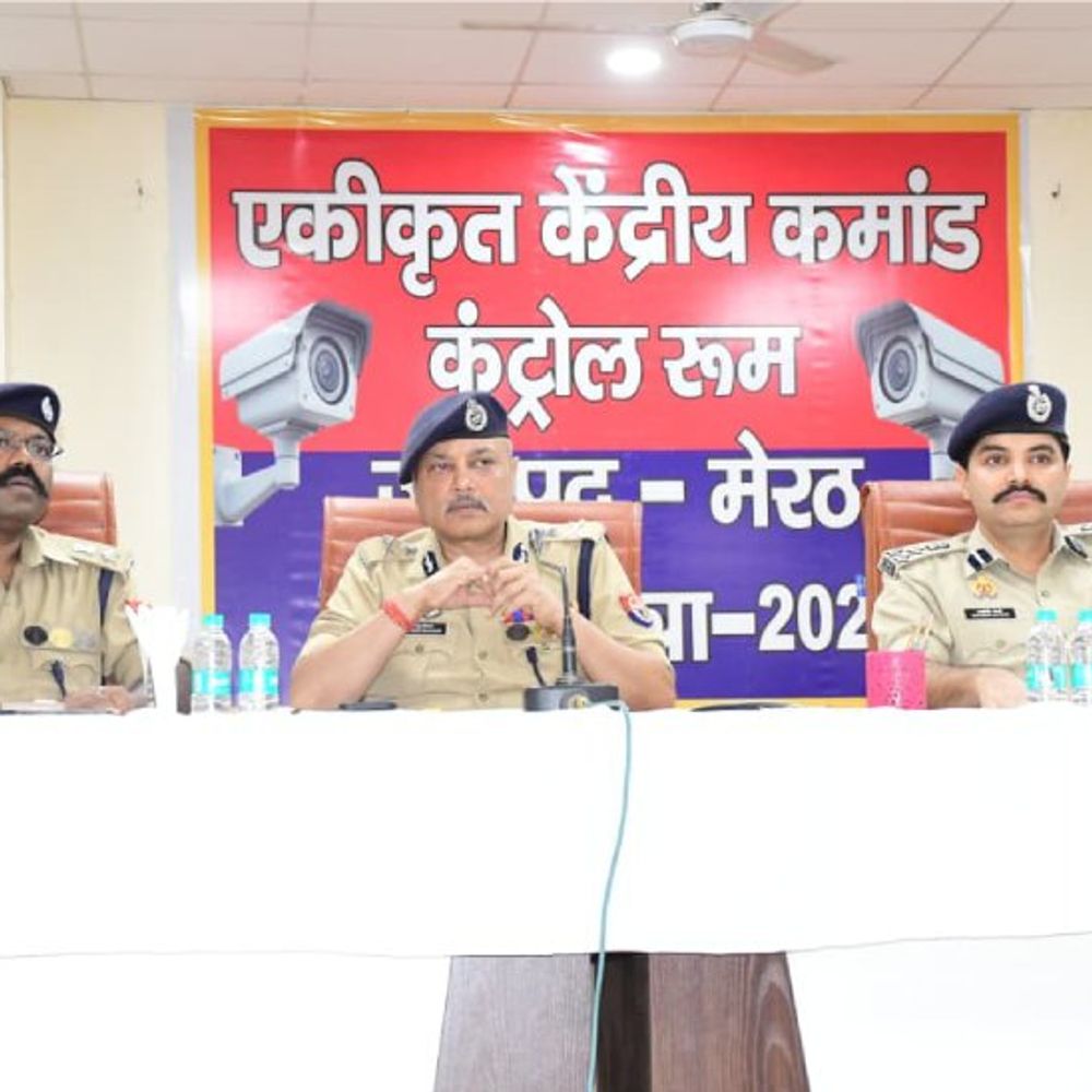 क्राइम मीटिंग में लापरवाह पुलिसकर्मी रहे एडीजी के निशाने पर:लंबित विवेचनाओं को लेकर जताई नाराजगी, सुधरने की दी हिदायत, डीआईजी भी रहे मौजूद