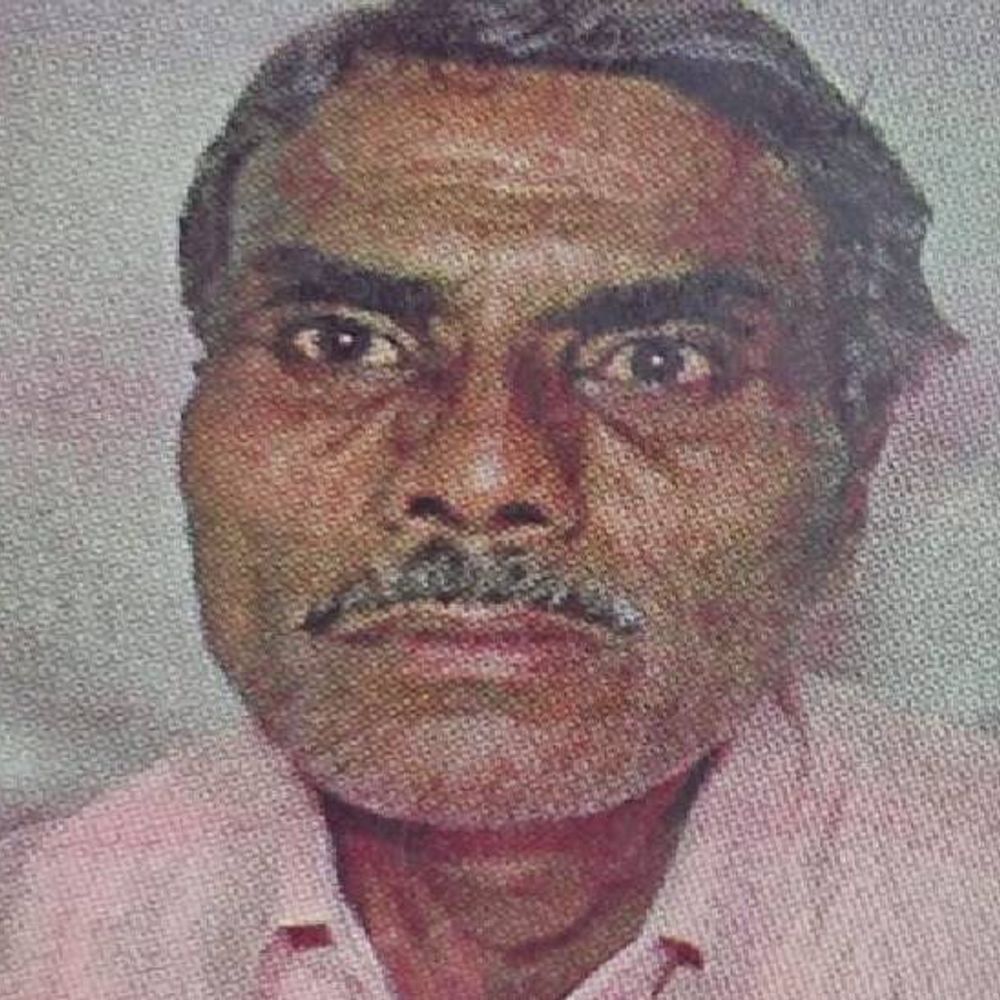 झांसी में करंट लगने से बुजुर्ग की मौत:खेत पर फसल की रखवाली करने गए थे, भतीजा गया तो बेसुध मिले