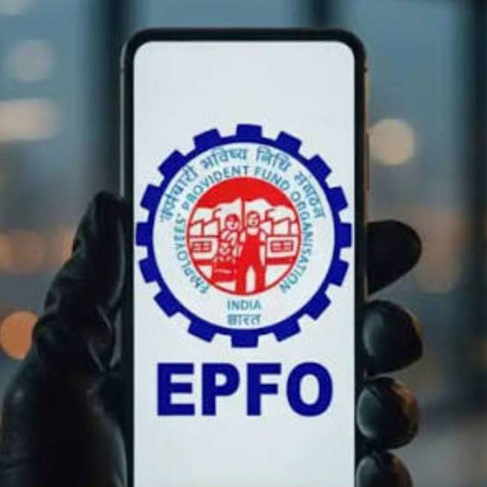 PF के लिए बेसिक सेलरी लिमिट बढ़कर ₹25 हजार हुई:12 साल बाद बदलाव; इससे कर्मचारियों की सेविंग्स और पेंशन का दायरा बढ़ेगा