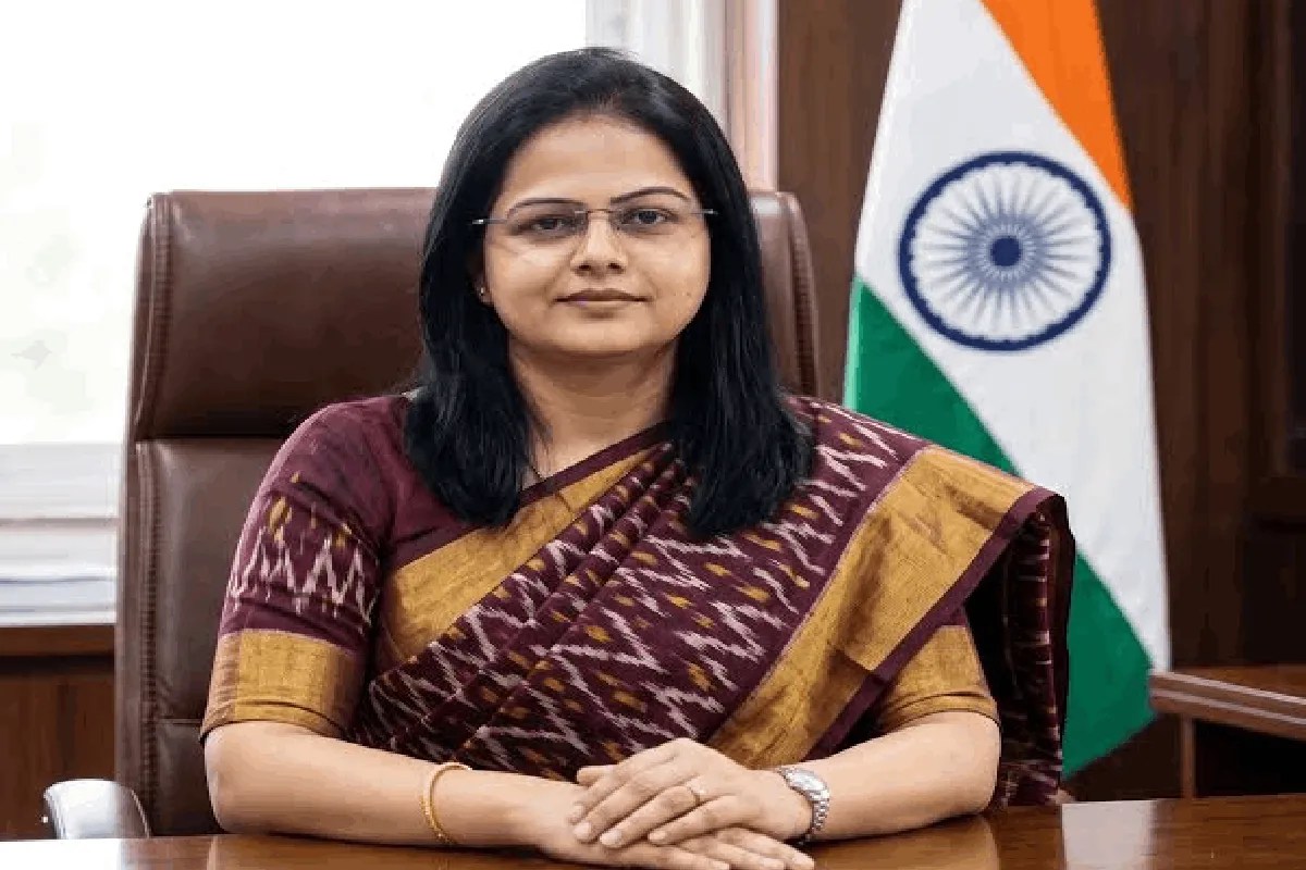 मंत्री से टकरा गईं एमपी की आइएएस निधि निवेदिता, सीएम मोहन यादव ने दिखाई सख्ती