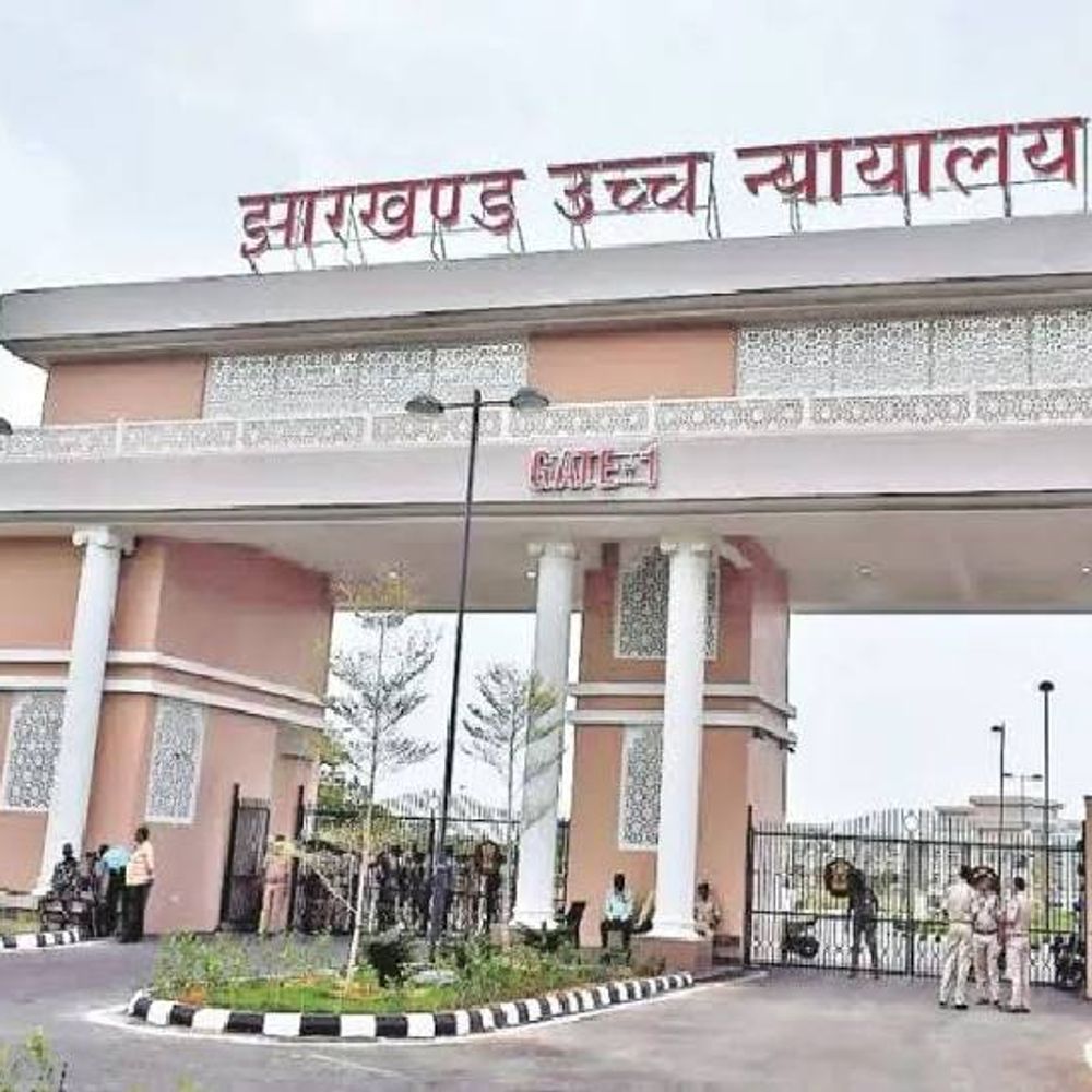 महिला सुपरवाइजर नियुक्ति:सिंगल बेंच के आदेश पर लगाई रोक, अभ्यर्थियों से मांगा जवाब