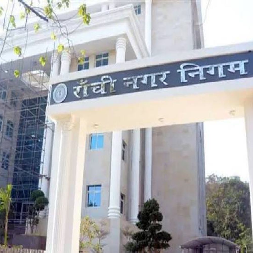 टैक्स वसूली बाधित, 15वें वित्त आयोग का फंड संकट में:एजेंसी हटाई, नई बहाल नहीं, 15 दिन से होल्डिंग-ट्रेड लाइसेंस का काम ठप