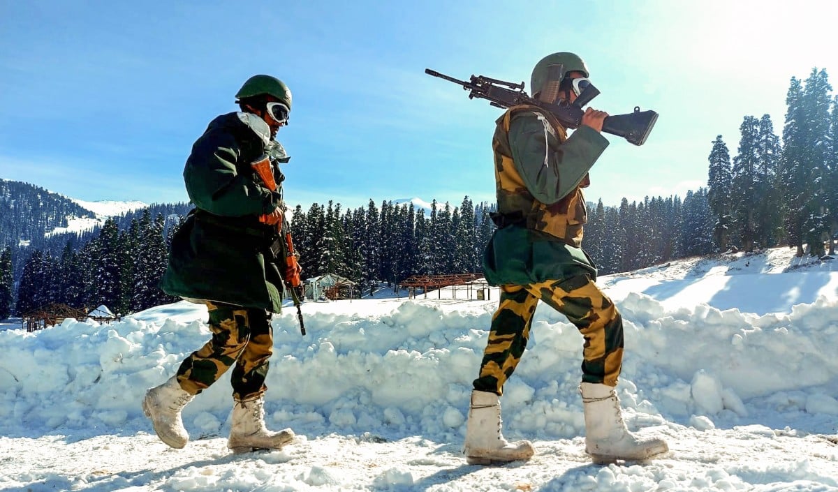 Pakistan Air Forc Deployed HQ-17AE | भारत के लिए नई चुनौती! पाकिस्तान ने तैनात किया चीन का HQ-17AE सिस्टम, जानिए भारतीय सेना के लिए क्यों बढ़ा सिरदर्द!