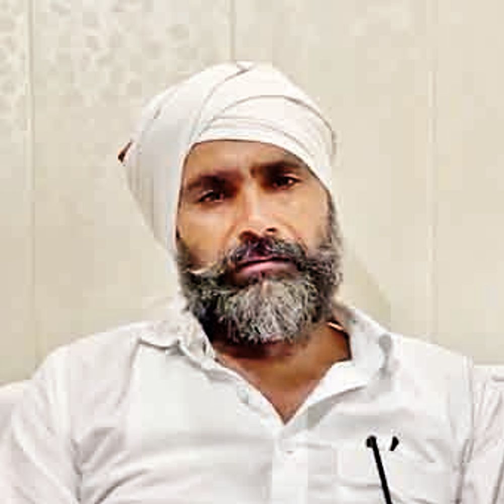 फ्रेंड्स कॉलोनी में घर के बाहर ताबड़तोड़- फायरिंग