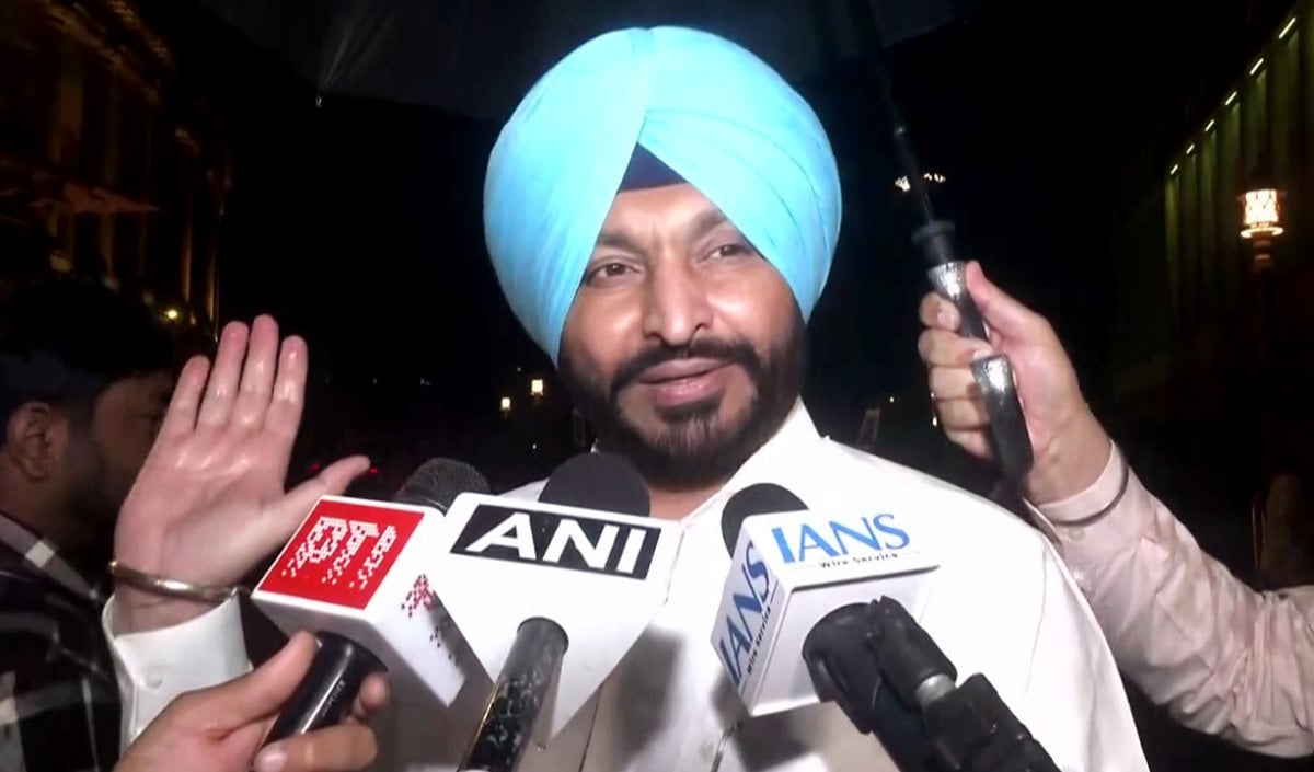 Pathankot जा रहे Ravneet Bittu के काफिले पर Attack! BJP ने AAP सरकार पर साधा निशाना