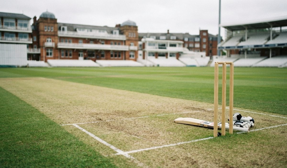 Kusal Mendis के शतक से श्रीलंका ने England को दूसरे ODI में 16 रन से हराया