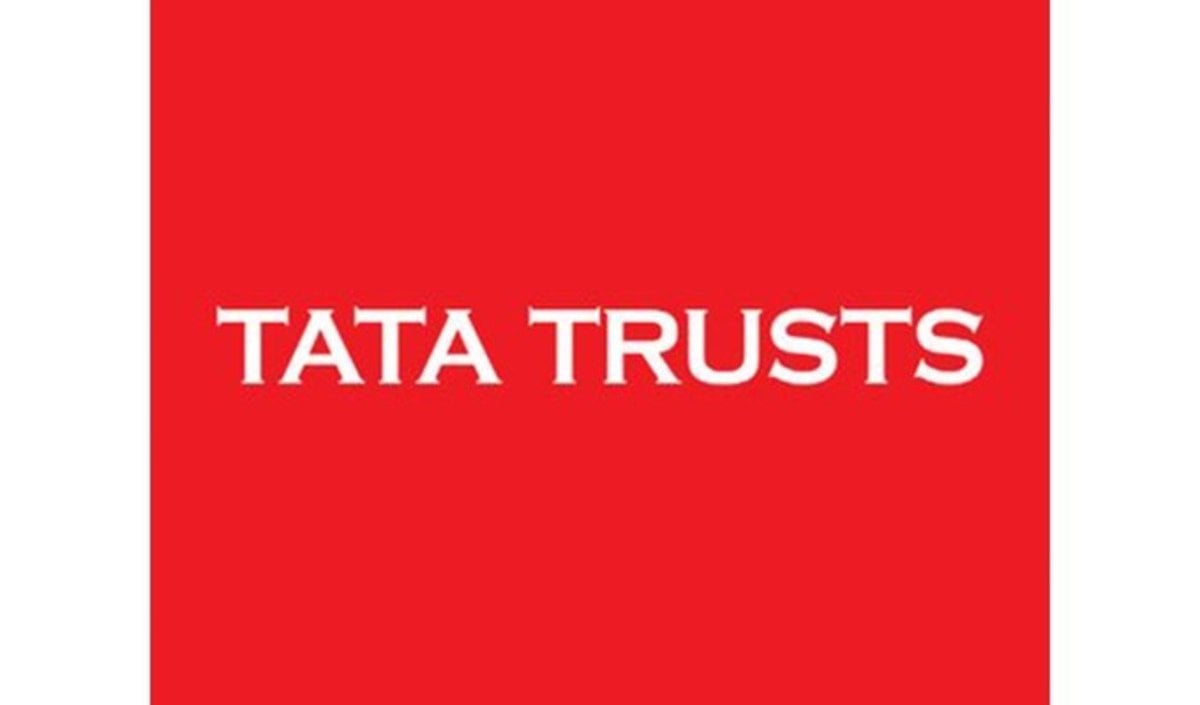 Tata Trusts के विरोध से Tata Chemicals और TCS शेयर टूटे, Tata Sons लिस्टिंग पर चर्चा तेज