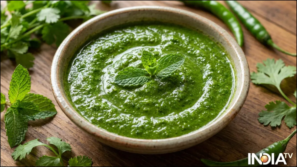 चटनी को एकदम हरा और खुशबूदार बनाए रखने के लिए टिप्स, घंटों रखने पर भी नहीं बदलेगा रंग