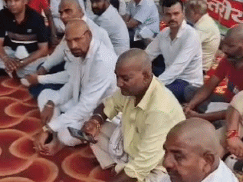 हरियाणा में सफाई कर्मचारियों ने बढ़ाई 9 सिंतबर तक हड़ताल:राज्य प्रधान नरेश कुमार बोले- सरकार की लाठियों और नोटिस से कर्मचारियों का दमन