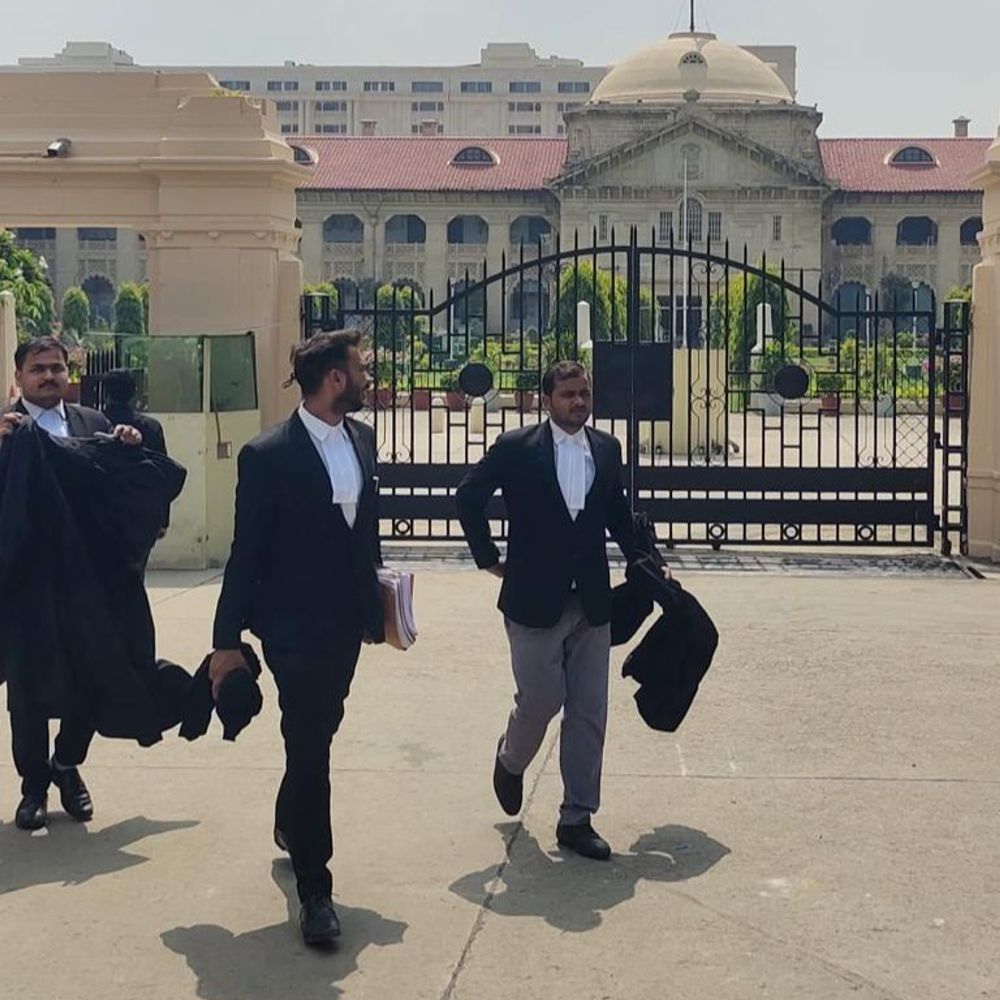 क्लोजर रिपोर्ट खारिज कर सकता है मजिस्ट्रेट: हाईकोर्ट:कोर्ट ने कहा आरोपियों को तलब करने का हक, समन भी जारी करें