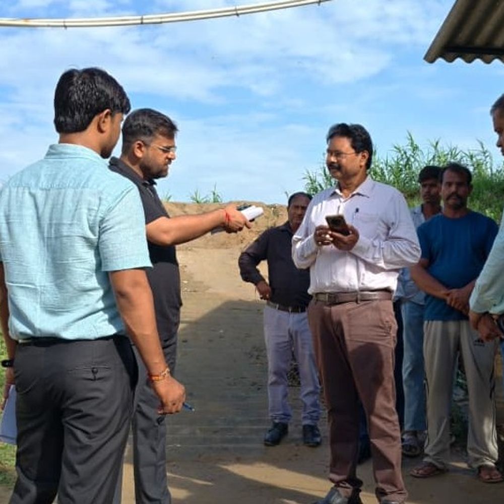 गोरखपुर में बाढ़ से निपटने को नगर निगम अलर्ट:पंप खराब मिलने पर नाराज हुए नगर आयुक्त, बोले- समय रहते ठीक करें