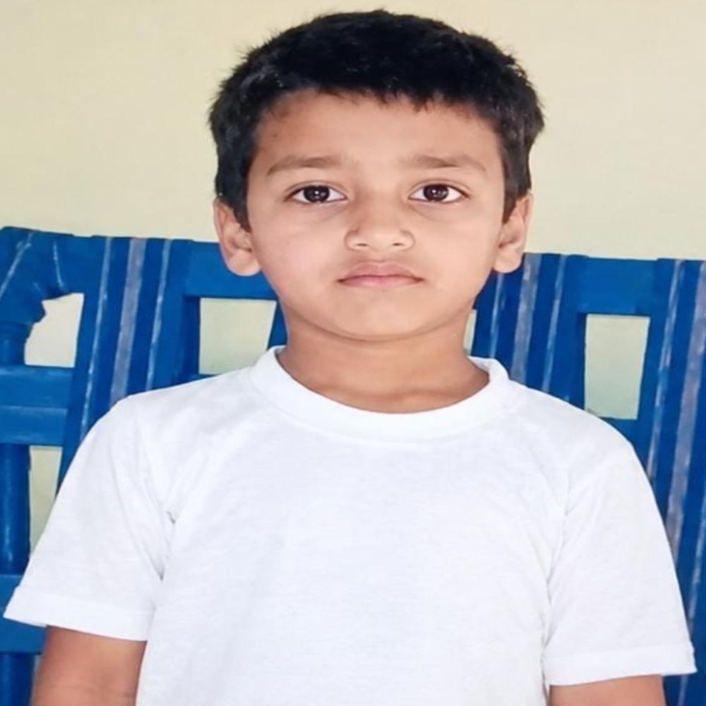 5 साल के बच्चे को सांप ने डसा, मौत:माता-पिता के साथ खेत पर गया था, कोटा में इलाज के दौरान दम तोड़ा
