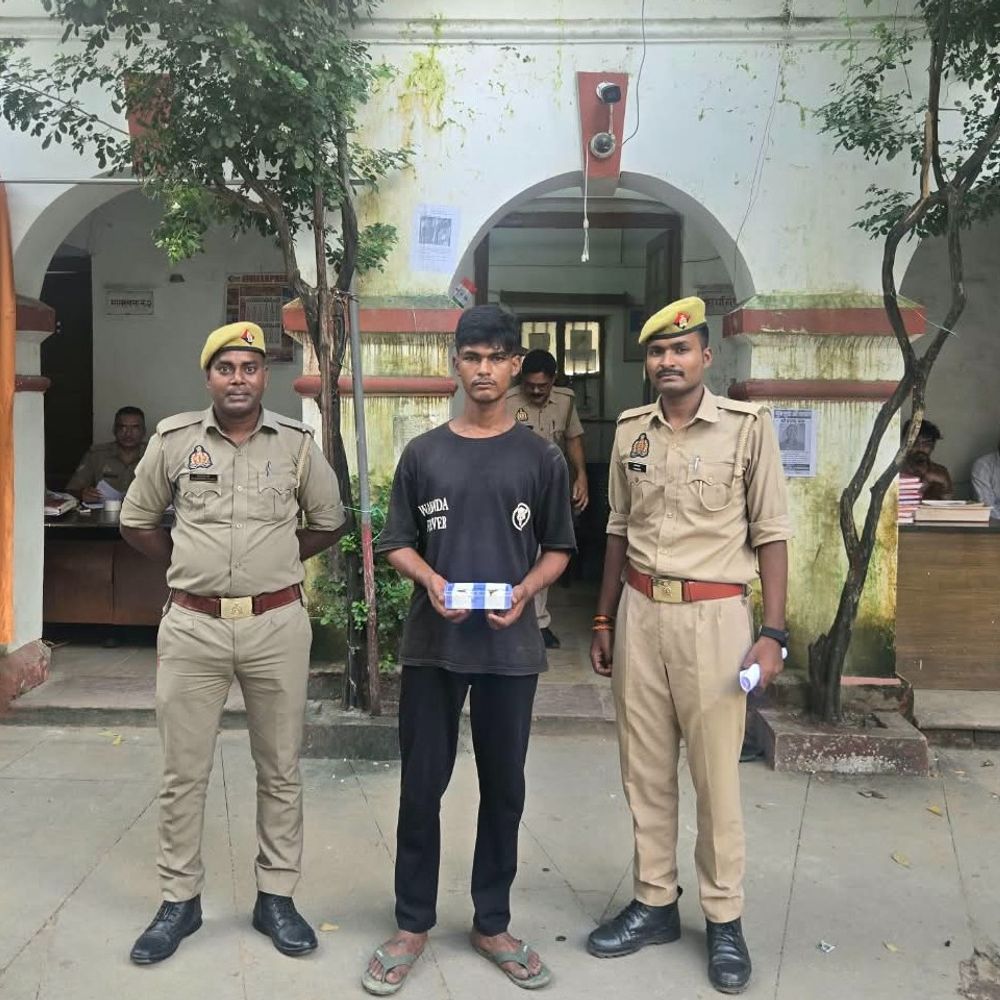 रुपये न देने पर सब्जी विक्रेता को चाकू मारा:प्रयागराज में सब्जी विक्रेता पर हमला, गंभीर हालत में एसआरएन में भर्ती, आरोपी गिरफ्तार