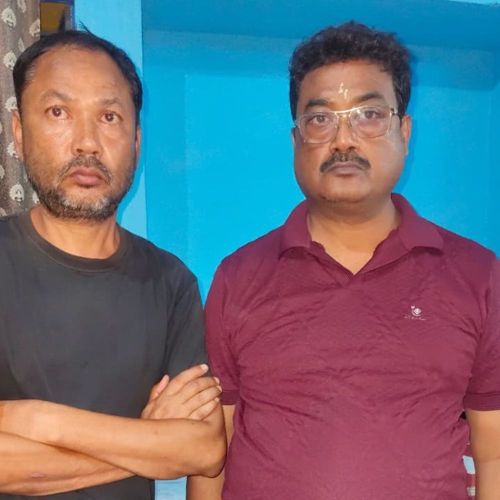 बंगाल पुलिस ने किशनगंज में की छापेमारी, 2 हिरासत में:नशीली दवा तस्करी से जुड़ा मामल, दोनों से पूछताछ जारी