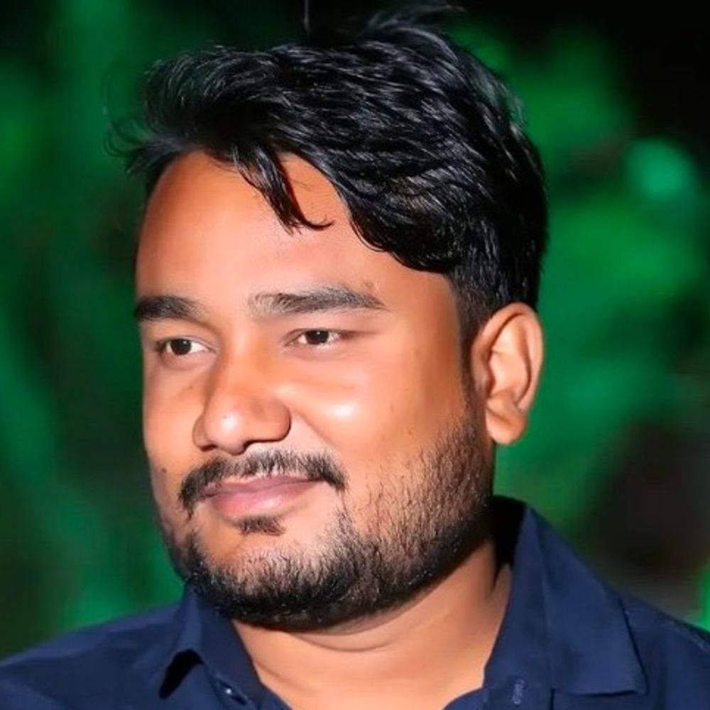 कुरुक्षेत्र में कपड़े प्रेस करते युवक की करंट से मौत:परिवार का पोस्टमॉर्टम कराने से इनकार, घंटों चली तनातनी, SHO के समझाने पर हुए राजी