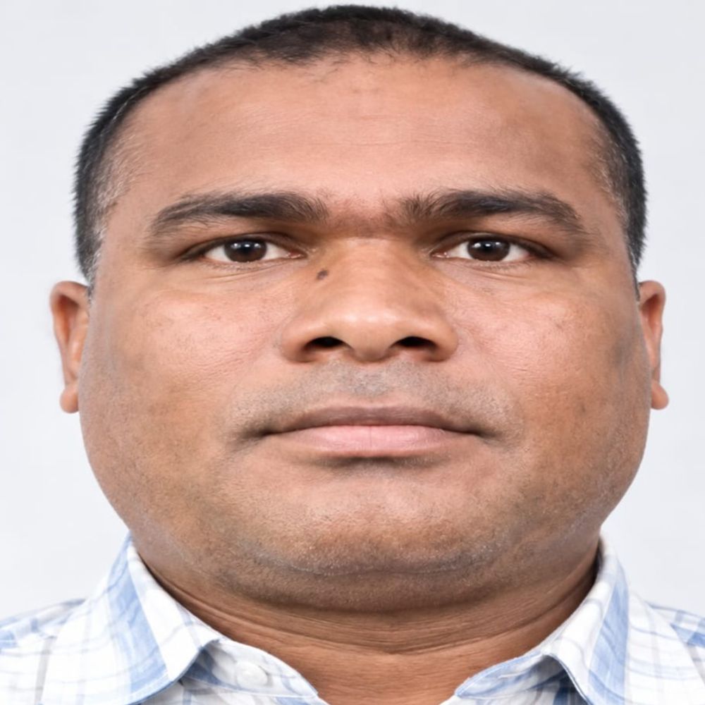 यूपी ATS ने नक्सल कमांडर बृजेश गंझू को मार गिराया:30 लाख का इनामी, टेरर फंडिंग केस में NIA का वांटेड था, काशी में एनकाउंटर