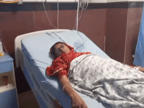 खेत में काम कर रही महिला को सांप ने काटा:कोटा के MBS अस्पताल के ICU में भर्ती, मानसूनी मौसम में बढ़ा सांपों का खतरा