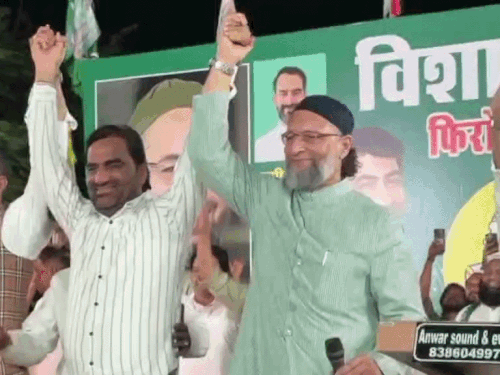 जयपुर से ओवैसी-बेनीवाल की नई सियासी पारी:AIMIM-RLP का गठबंधन, हनुमान बोले- BJP-कांग्रेस के सामने तैयार करेंगे तीसरा विकल्प