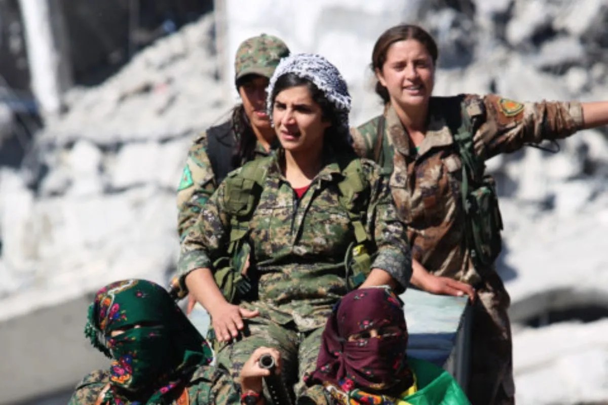 Syria YPJ: ISIS से लड़कर खदेड़ने वाली कुर्द महिला सैनिकों को नई सीरियाई सेना में नहीं मिली जगह, सरकार ने क्या कहा?