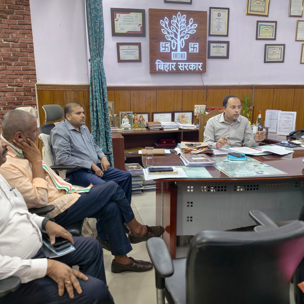 गया- फल्गु नदी के संरक्षण, भूजल स्तर सुधारने की पहल:दोनों किनारों पर हरियाली बढ़ेगी, 123 खराब बोरवेल रिचार्ज होंगे; 5 किमी दायरे में बनेगी योजना