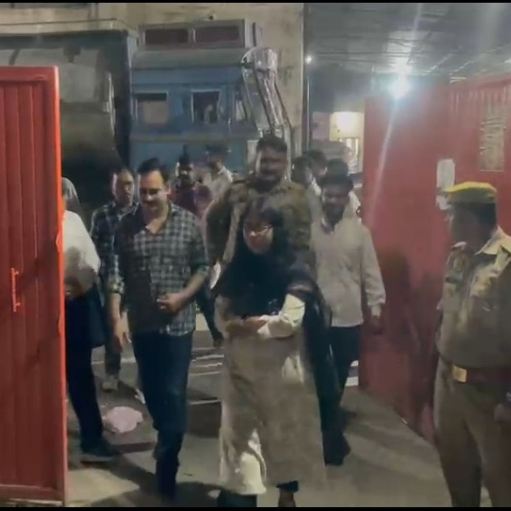 हरदोई में पूनम दूध डेयरी पर छापेमारी:38 हजार लीटर दूध मिला, संदिग्ध केमिकल हुए बरामद; 7 नमूने जांच के लिए भेजे