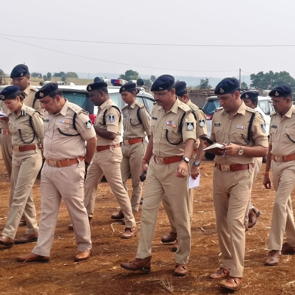 बड़वानी आएंगे सीएम, दो जगह कार्यक्रमों में होंगे शामिल:डीआईजी-कलेक्टर ने संभाली सुरक्षा कमान, 25 अक्टूबर को कलाल्दा और अजगरिया पहुंचेंगे
