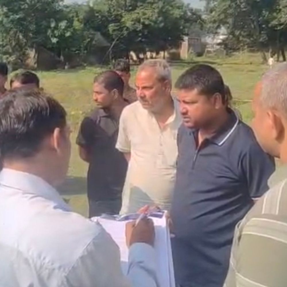 सुपौल में तिलयुगा नदी किनारे युवक का मिला शव:डूबने से मौत की आशंका, मुख्य पार्षद प्रतिनिधि ने लिया जायजा