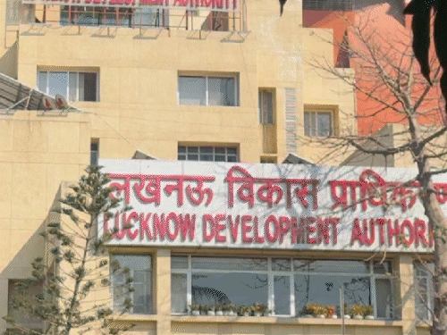 15 अक्टूबर को एलडीए में लगेगा लोन मेला:एक ही जगह मिलेगा बैंक लोन का समाधान, मौके पर एनओसी के साथ प्रतिस्पर्धी ब्याज दरों पर लोन की सुविधा