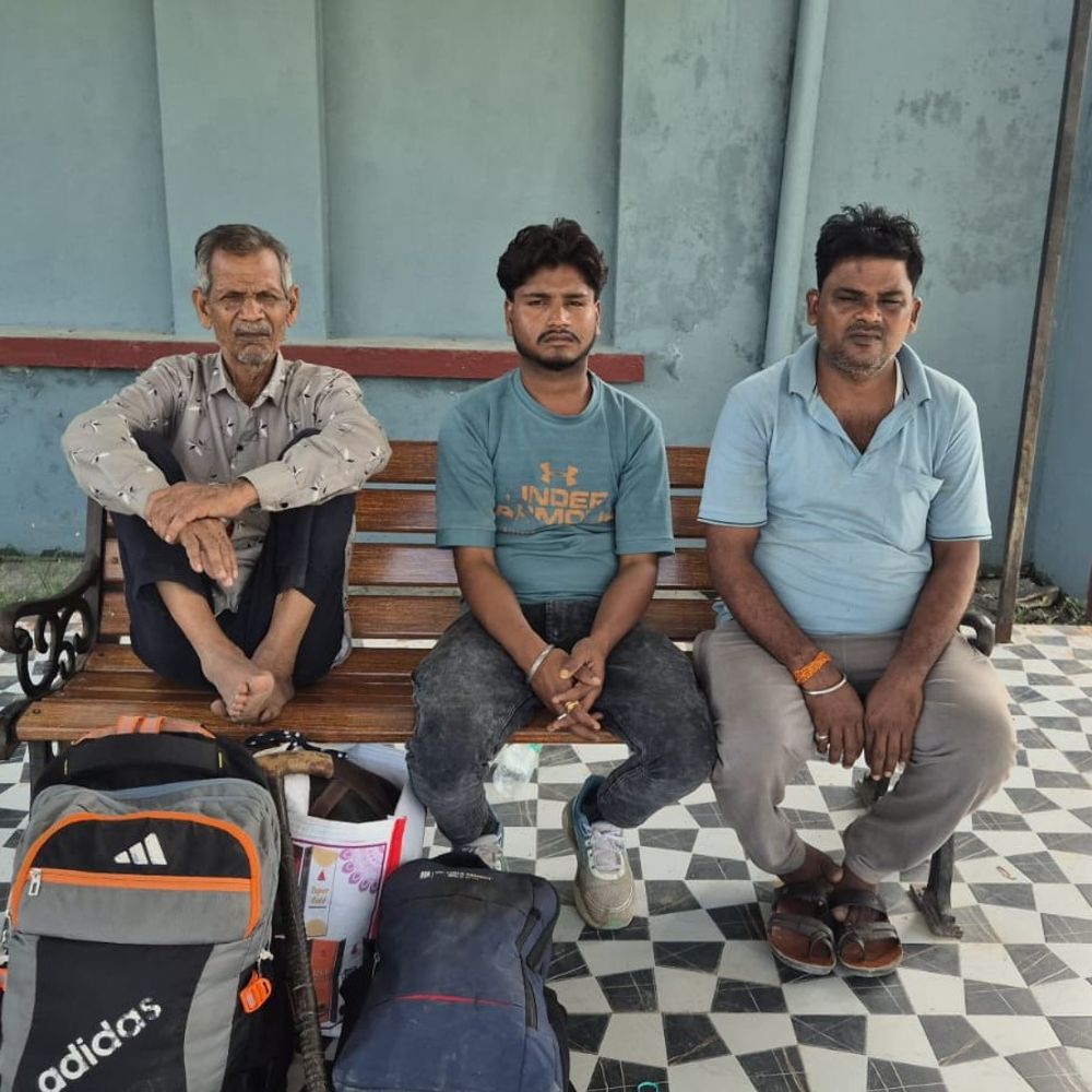दरभंगा के कटहलबाड़ी में UP के युवक ने किया सुसाइड:2 महीने से बेच रहा था गोलगप्पा, पोस्टमार्टम के बाद शव परिजन को सौंपा