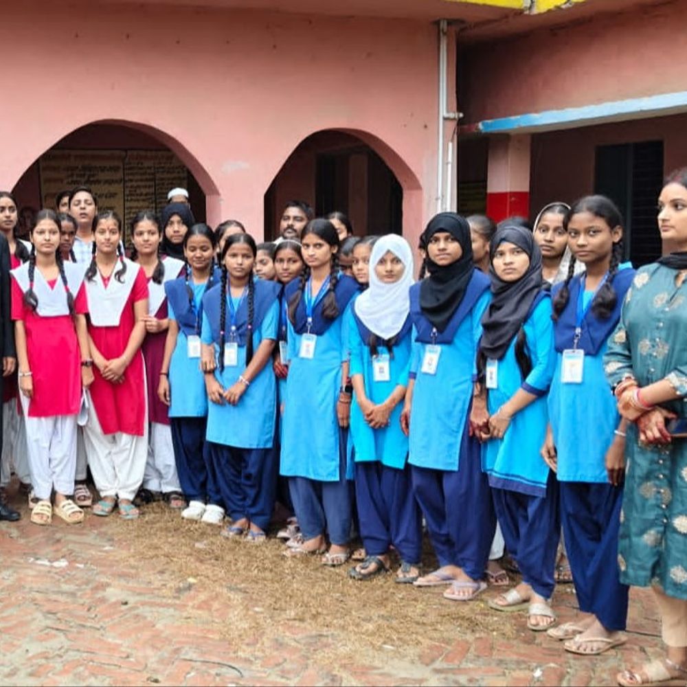 दरभंगा में सुरक्षित बचपन अभियान के तहत जागरूकता कार्यक्रम:बच्चों को कानूनी अधिकार की जानकारी दी गई; गुड टच-बैड टच के बारे में भी बताया