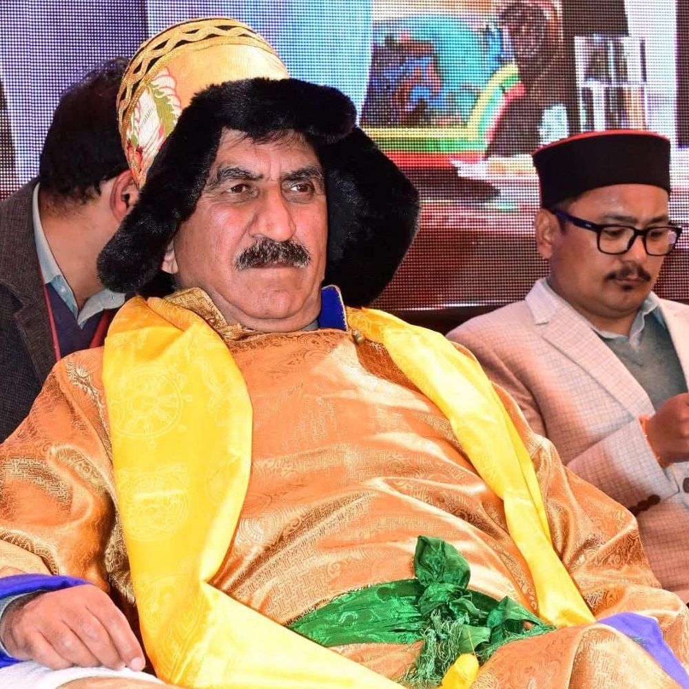 हिमाचल सीएम का नाचते हुए VIDEO वायरल:महिलाओं के साथ लाहौली नाटी में थिरके सुक्खू, पारंपरिक रंग में रंगे नजर आएं मुख्यमंत्री